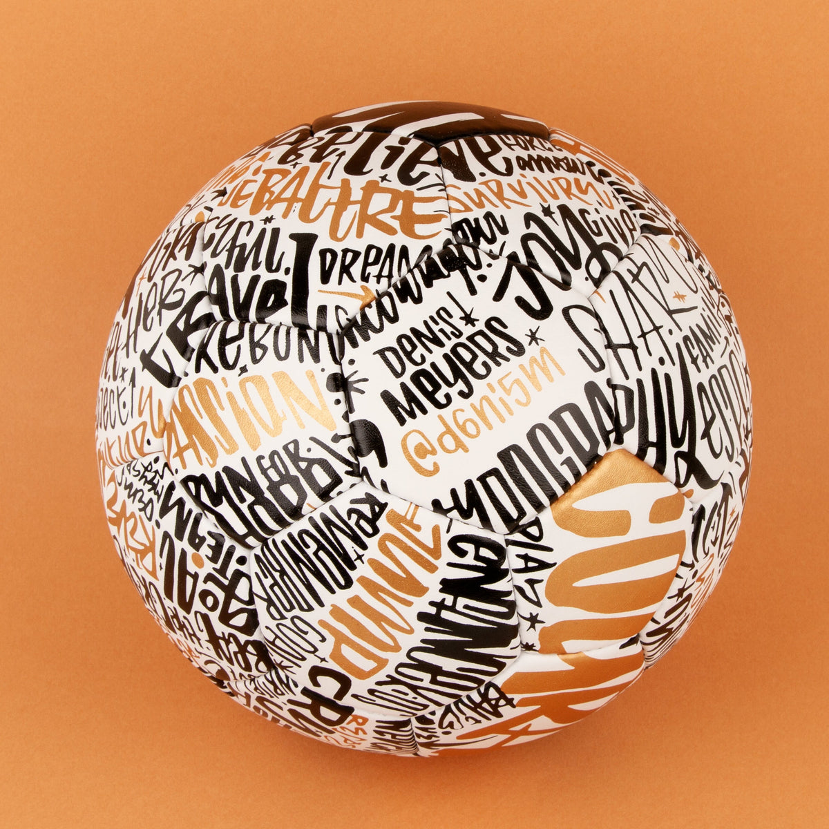 Denis Meyers x Run For Hope x Rebond - Ballon de football (Gold)